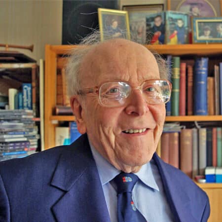 Prof Douglas Chamberlain